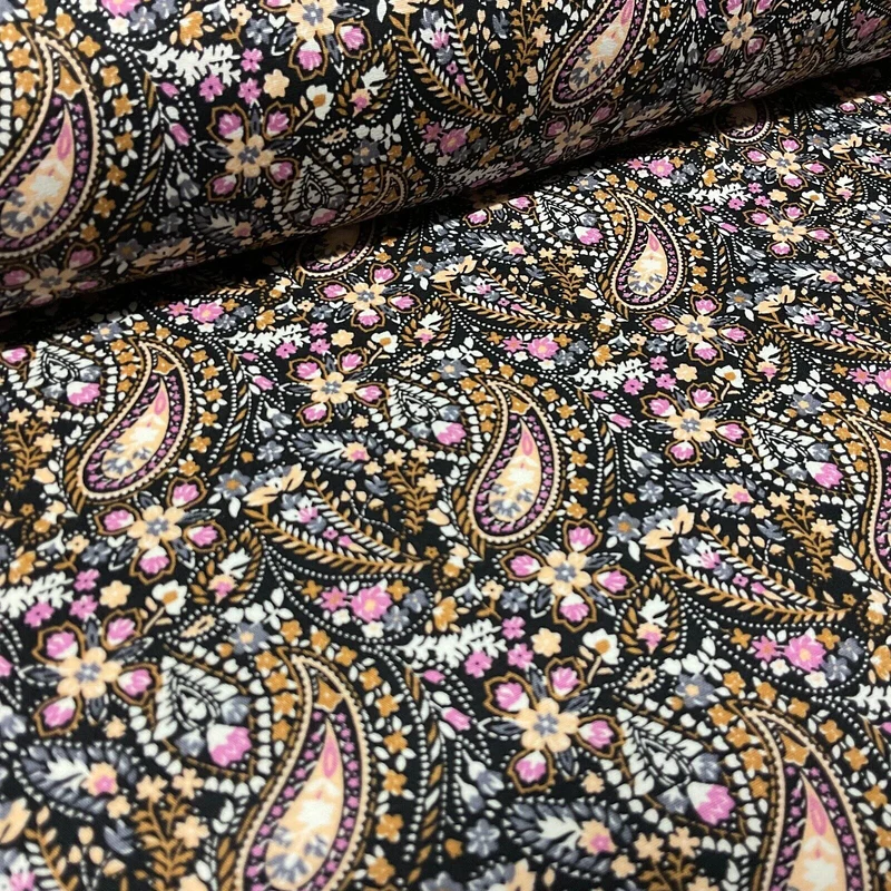 Vintage Paisley 100% cotton Poplin printed dress craft fabric 112cm wide M1744