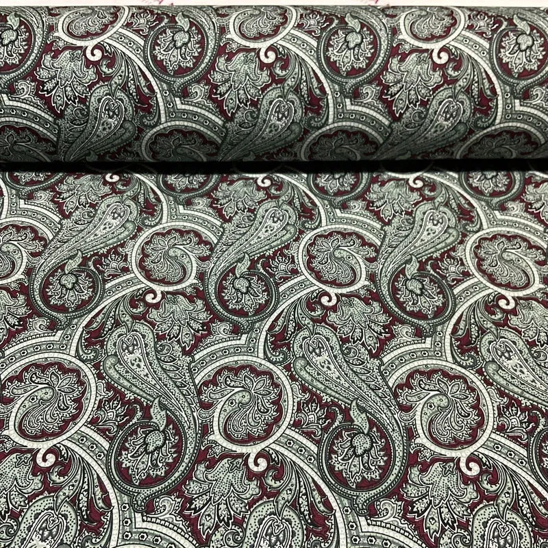 Vintage Paisley 100% cotton poplin printed dress craft fabric 112cm wide M1745