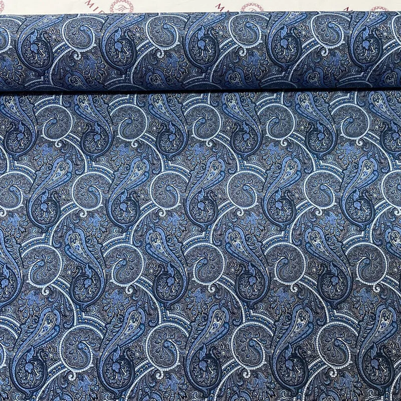 Vintage Paisley 100% cotton poplin printed dress craft fabric 112cm wide M1745