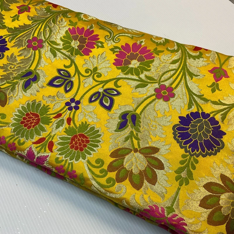 Large Floral Silk Kingkhab wedding Brocade Fabric 111cm wide M1732
