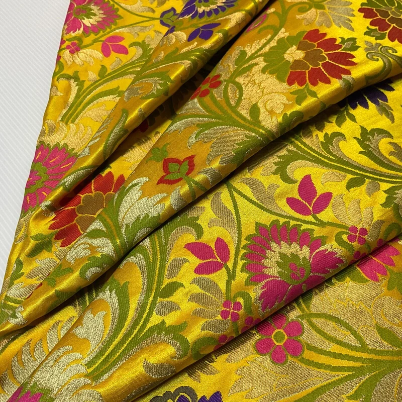 Large Floral Silk Kingkhab wedding Brocade Fabric 111cm wide M1732