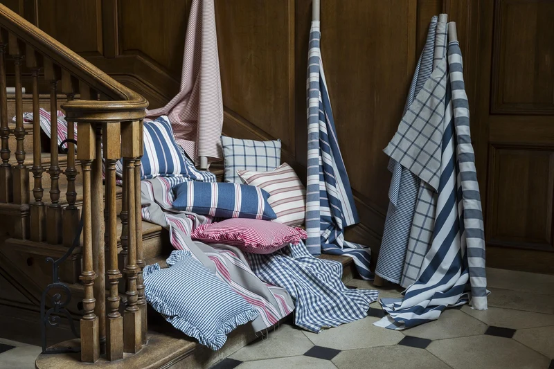 Cotton Stripes - navy & red