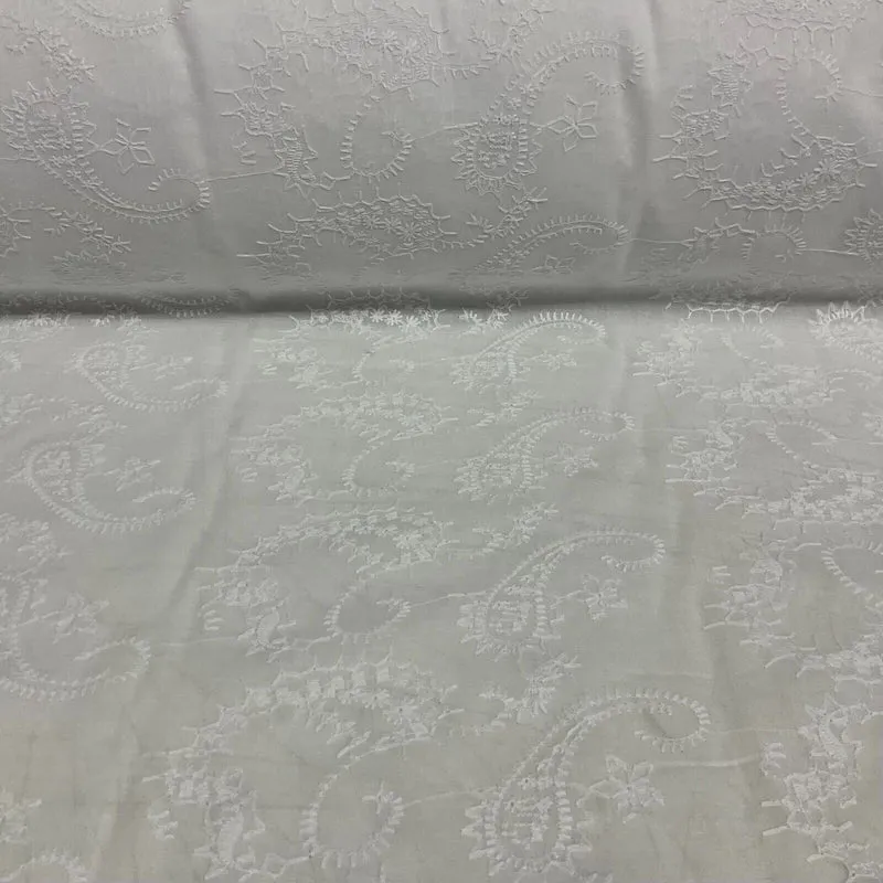 White Floral Paisley 100% cotton voile lightweight dress fabric sewing M1663