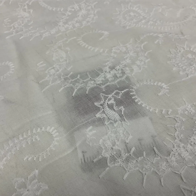 White Floral Paisley 100% cotton voile lightweight dress fabric sewing M1663