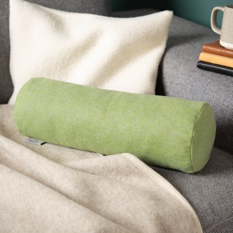 Nackenrolle aus Merino-Feinloden | Naturfüllung
