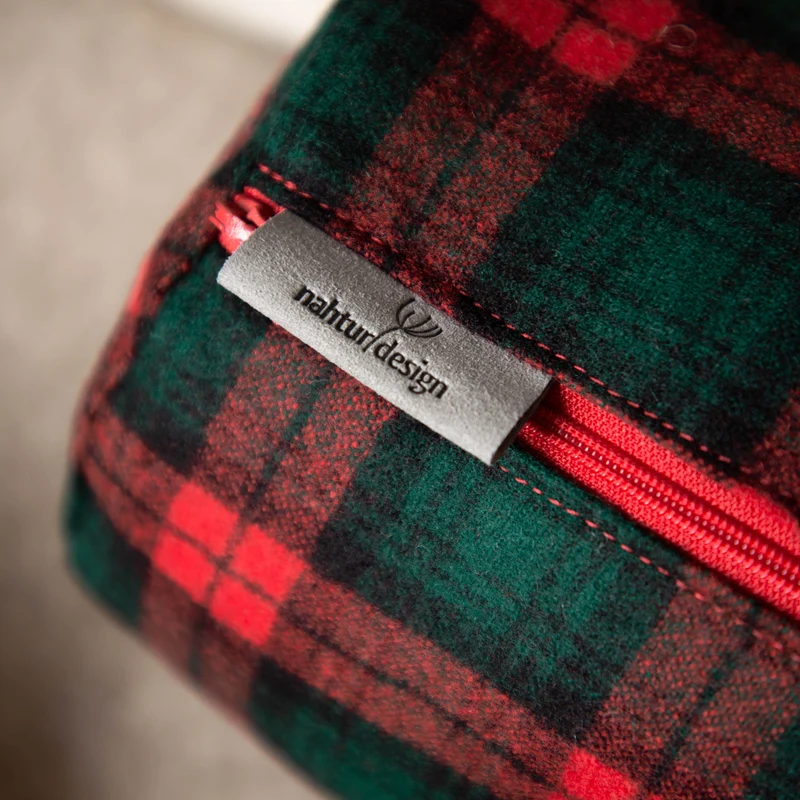 Nackenrolle aus Merino-Feinloden | Naturfüllung