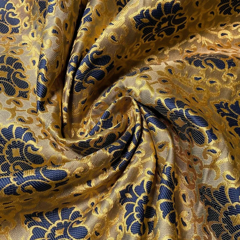 Ornamental Damask Brocade Wedding Banarsi Fabric 130 cm wide M1565