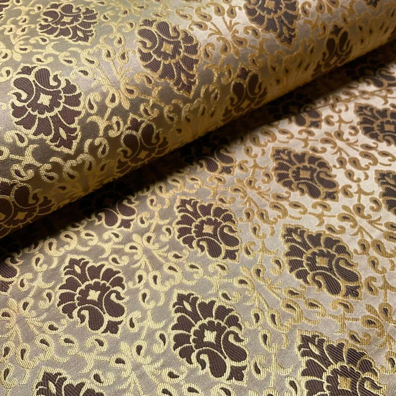 Ornamental Damask Brocade Wedding Banarsi Fabric 130 cm wide M1565