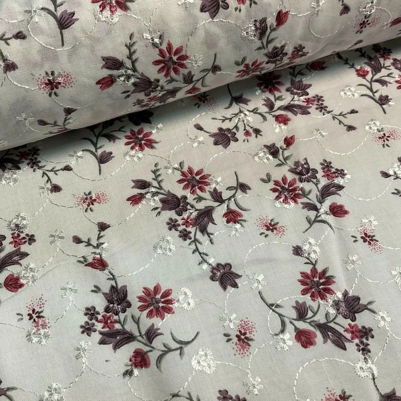 Broderie Anglaise floral Summer Floral Printed Dress fabric 100m wide M1569
