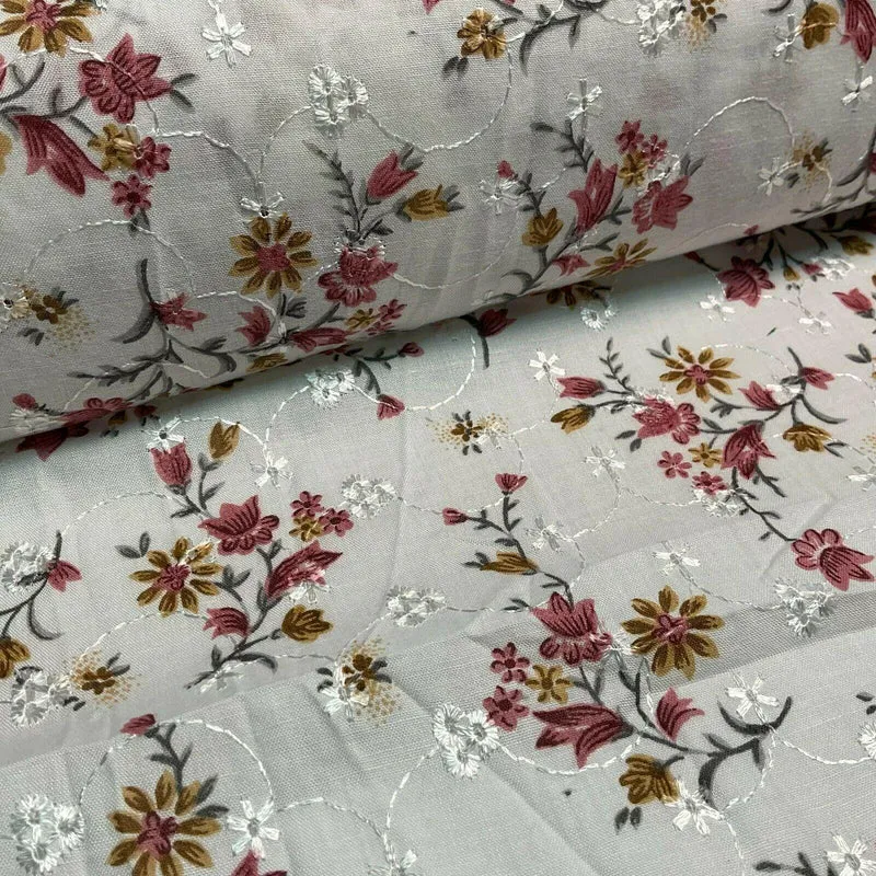 Broderie Anglaise floral Summer Floral Printed Dress fabric 100m wide M1569