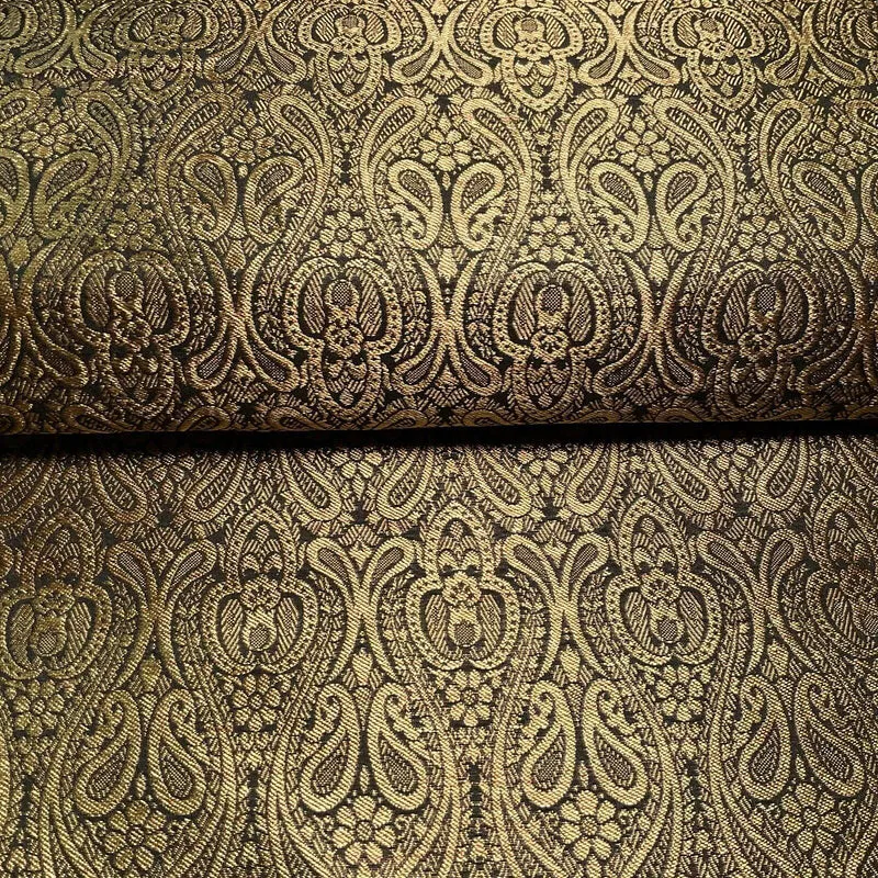 Double Paisley Brocade Wedding Banarsi Fabric 147 cm M1566
