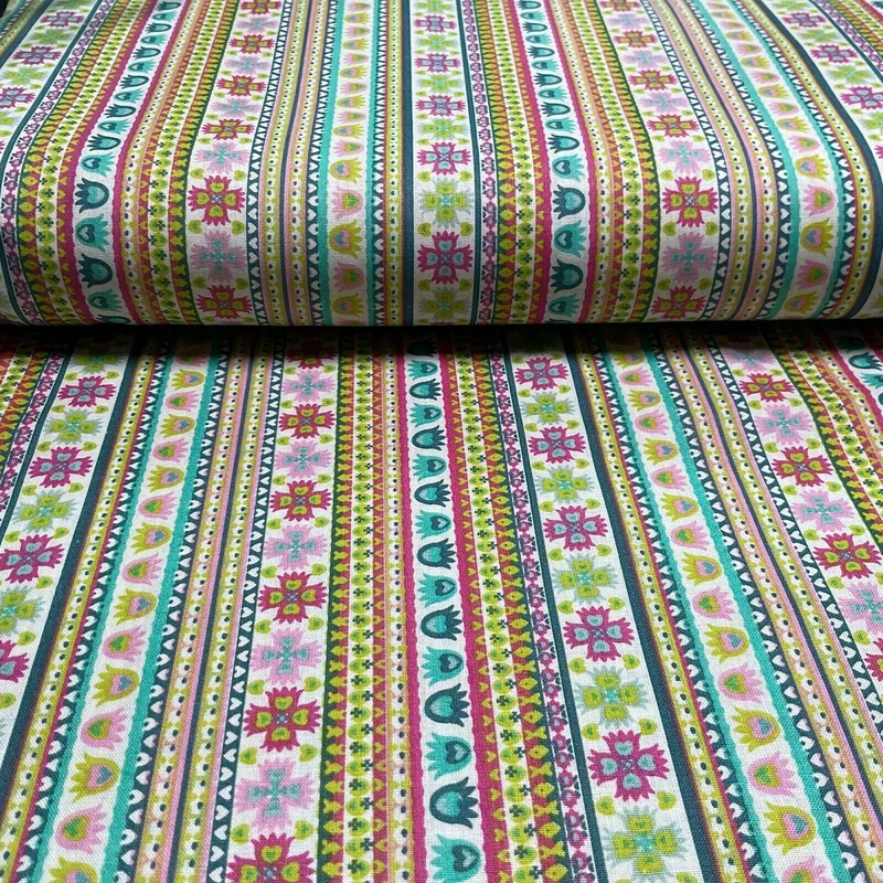 Digital Printed Various Designs 100% Cotton crafting Fabric 160cm M1581