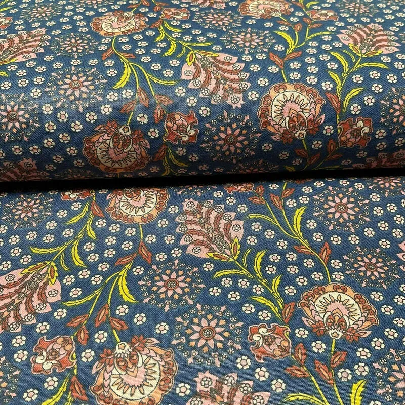Digital Printed Various Designs 100% Cotton crafting Fabric 160cm M1581