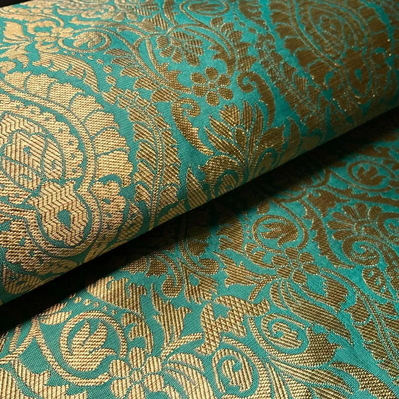 Ornamental Damask Brocade Wedding Banarsi Fabric 147 cm wide M1567