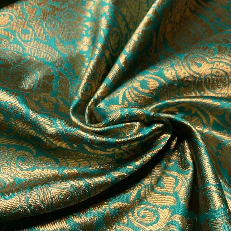 Ornamental Damask Brocade Wedding Banarsi Fabric 147 cm wide M1567