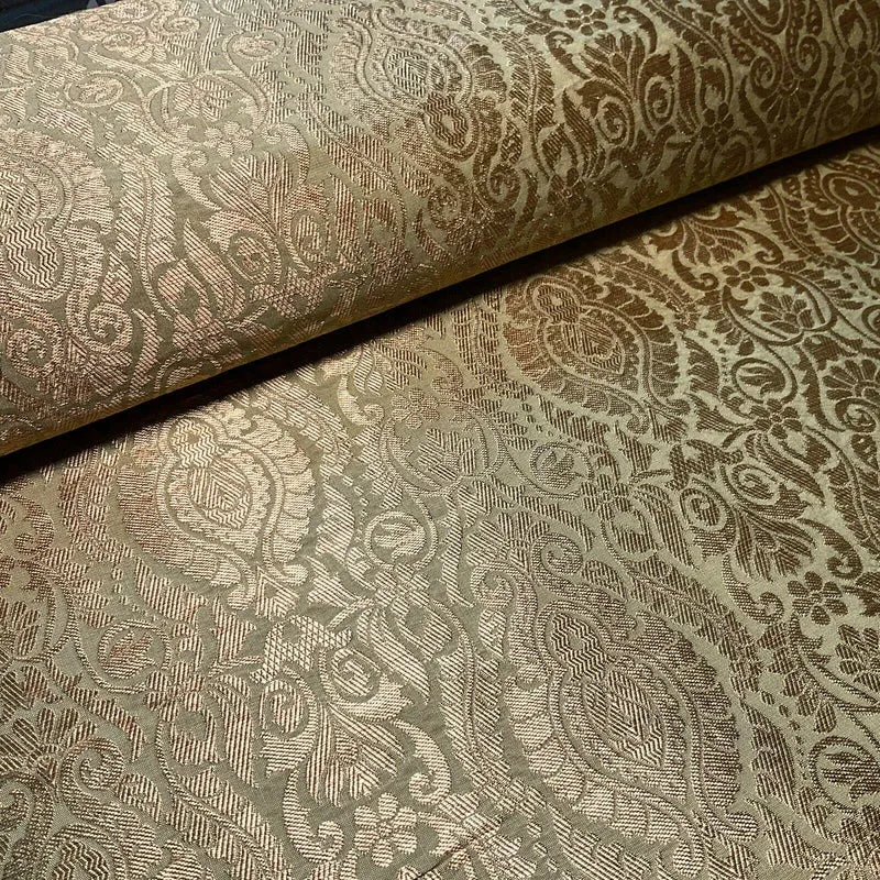 Ornamental Damask Brocade Wedding Banarsi Fabric 147 cm wide M1567