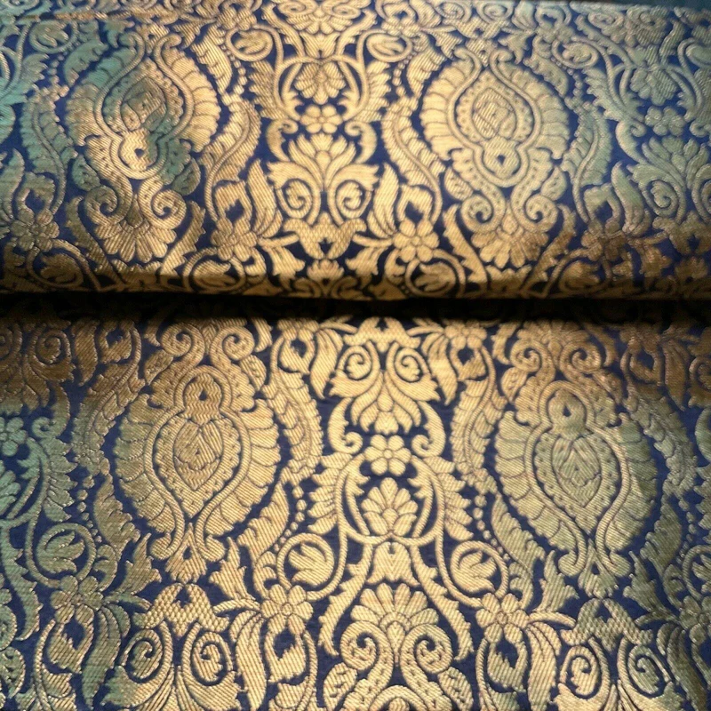 Ornamental Damask Brocade Wedding Banarsi Fabric 147 cm wide M1567