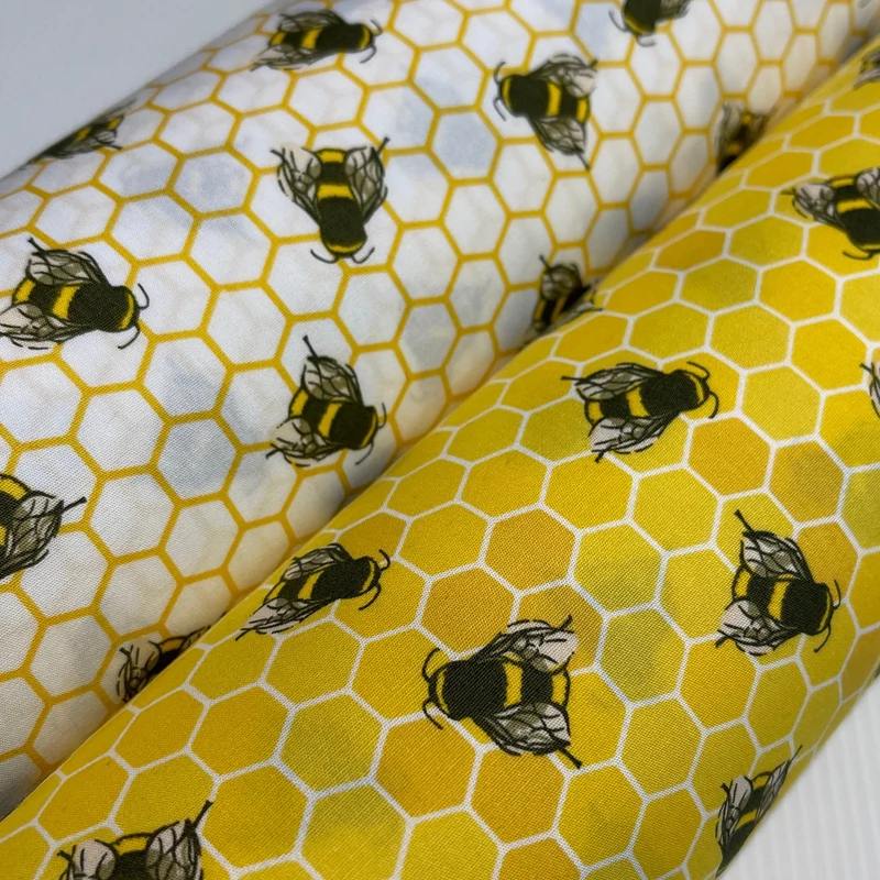 100% Cotton Poplin Bee's Printed Craft Fabric 110cm MD1397