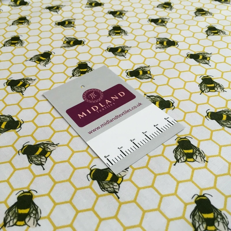 100% Cotton Poplin Bee's Printed Craft Fabric 110cm MD1397