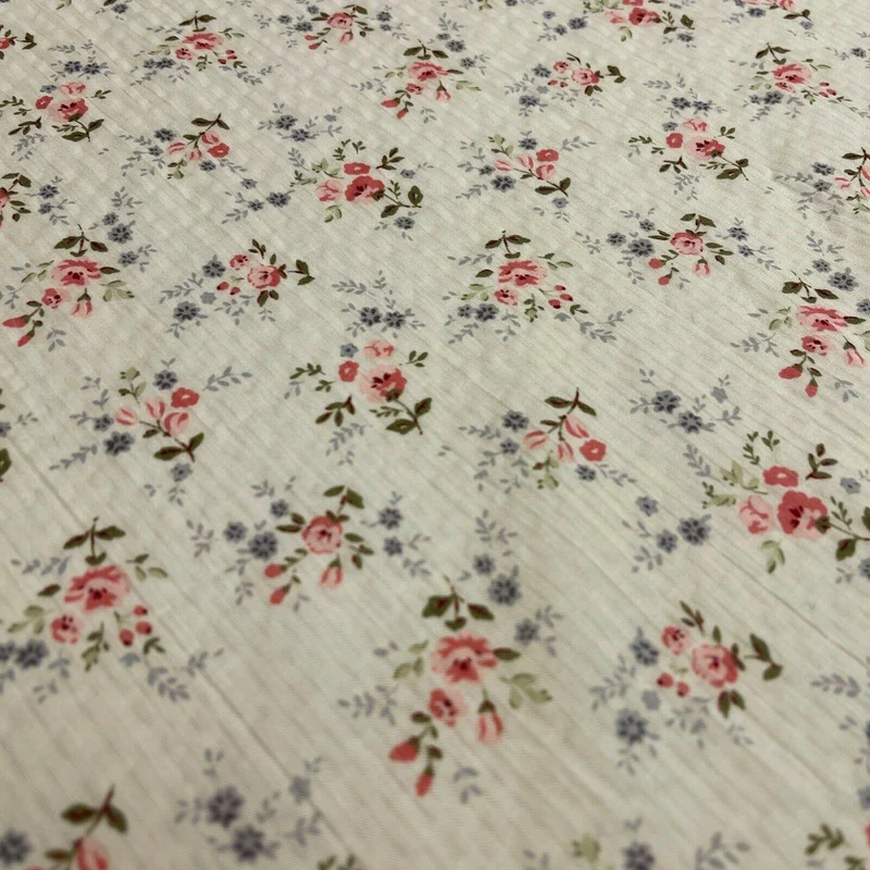 Ivory floral Seersucker Korean Cotton Fabric 148cm wide M1577