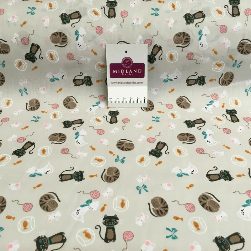 Cat and Mouse Poly Cotton Craft Fabric, 110 cm Wide, M1446