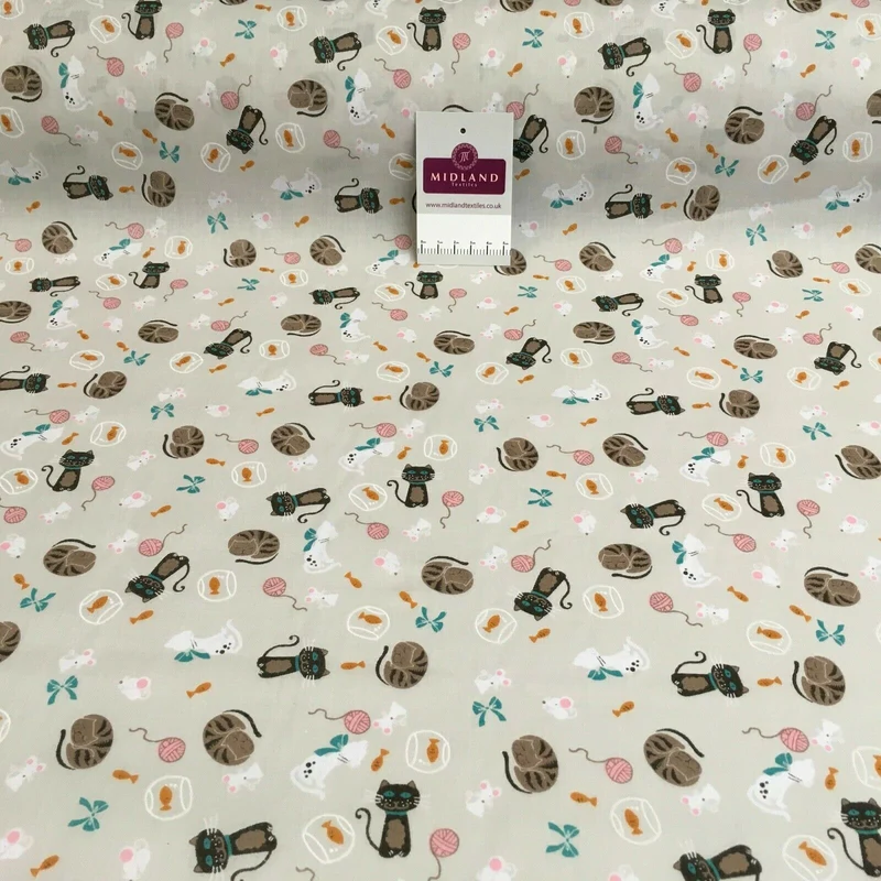 Cat and Mouse Poly Cotton Craft Fabric, 110 cm Wide, M1446