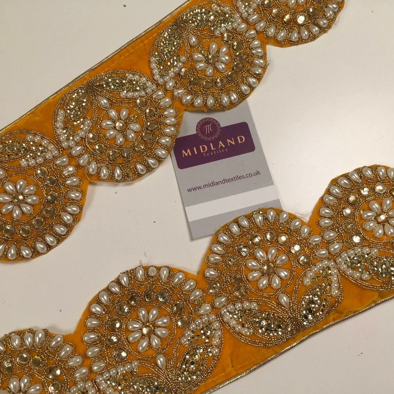 Mixed Designs border isari-upholstery edging M1350