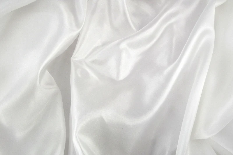 Silky Habutae Lining Fabric - 100% Polyester Non-Stretch £1.99/m M500