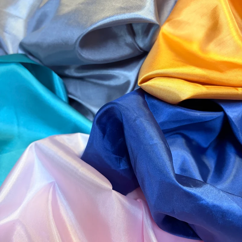 Silky Habutae Lining Fabric - 100% Polyester Non-Stretch £1.99/m M500