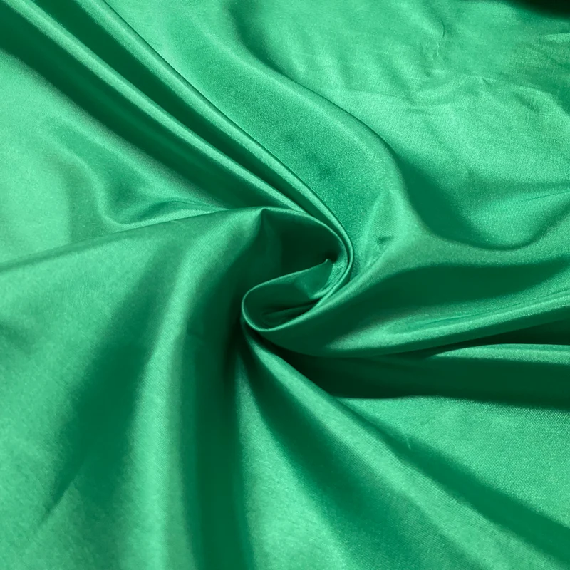 Silky Habutae Lining Fabric - 100% Polyester Non-Stretch £1.99/m M500