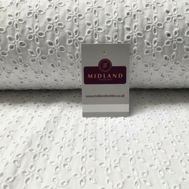 Broderie Anglaise cotton eyelet lace Fabric 55" Wide M992