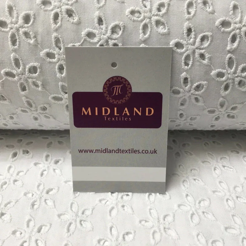 Broderie Anglaise cotton eyelet lace Fabric 55" Wide M992