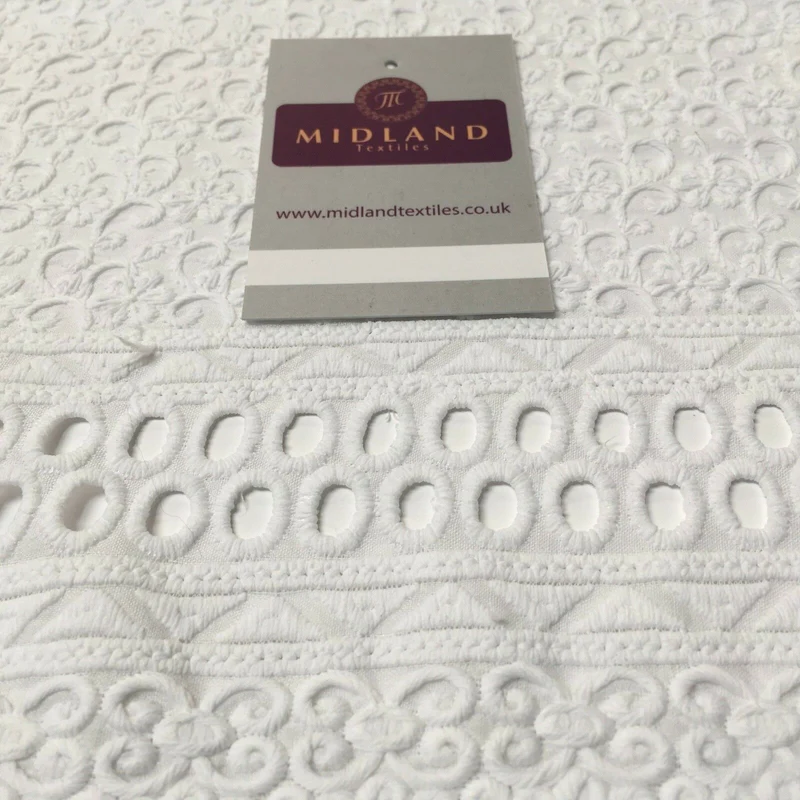 Broderie Anglaise cotton eyelet lace Fabric 55" Wide M992