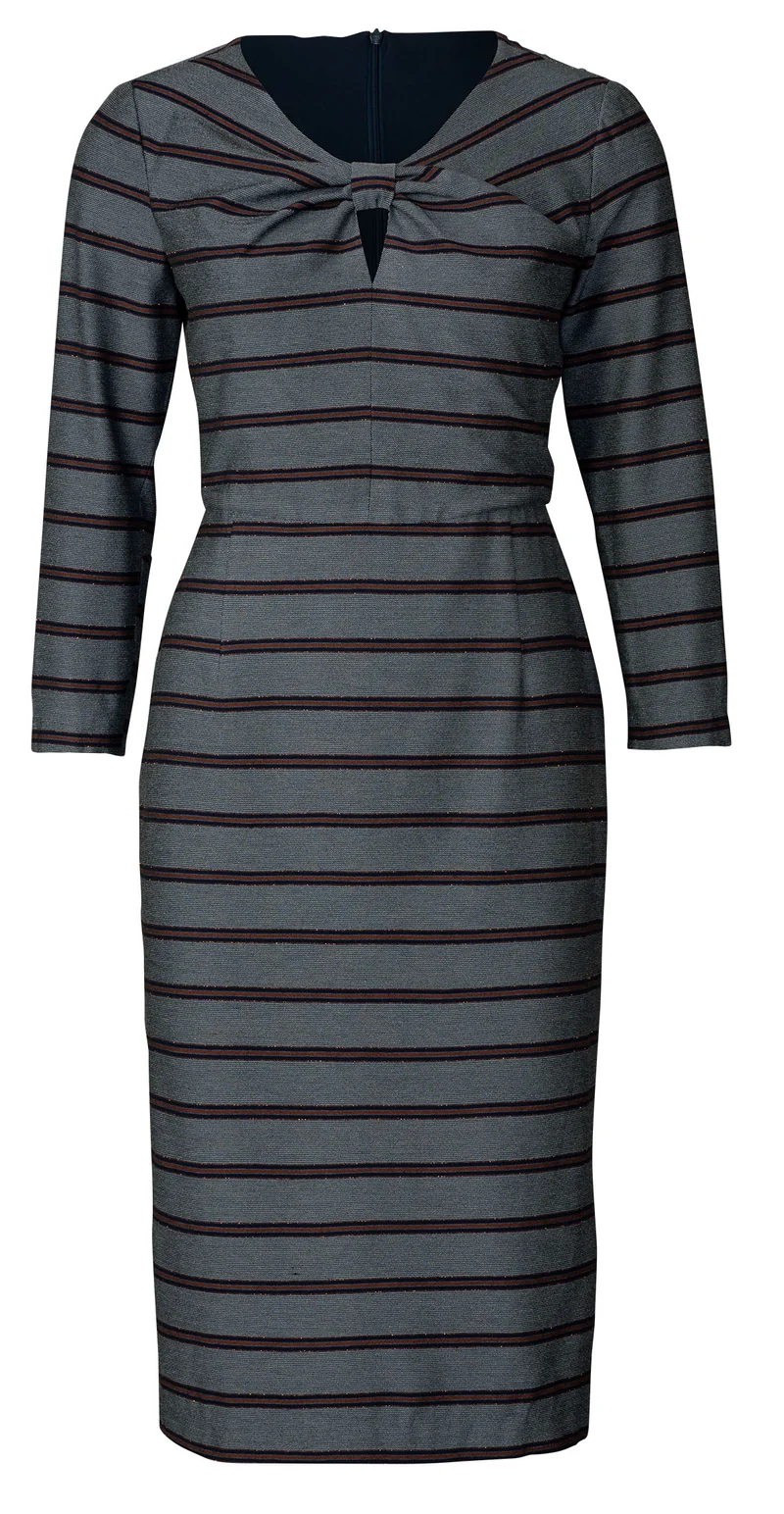 5861 Kleid