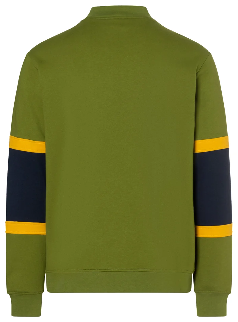 5744 Sweatshirt & Shirt