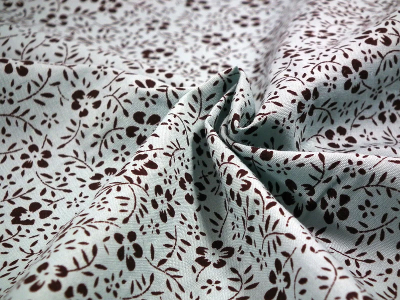 Floral Vintage flower leaves and stem print poly cotton 44" Wide M332 Mtex