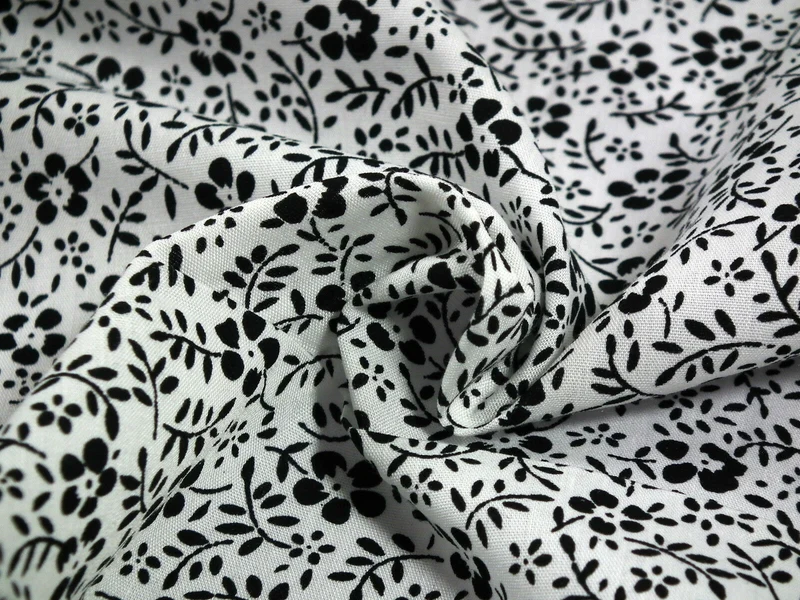 Floral Vintage flower leaves and stem print poly cotton 44" Wide M332 Mtex