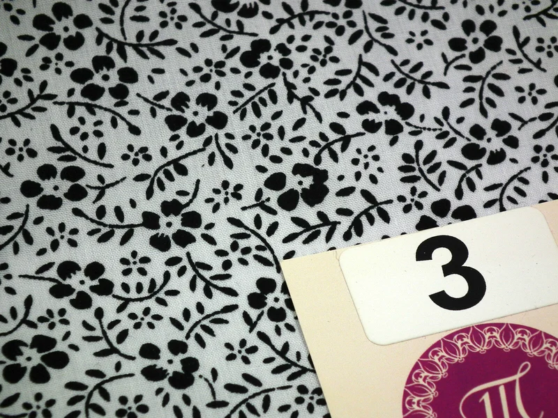 Floral Vintage flower leaves and stem print poly cotton 44" Wide M332 Mtex