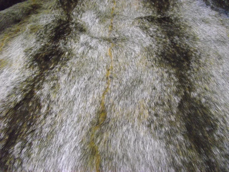 Luxury Animal & Plain Faux Fur 25mm soft Pile ideal for throws 58" Wide MT933