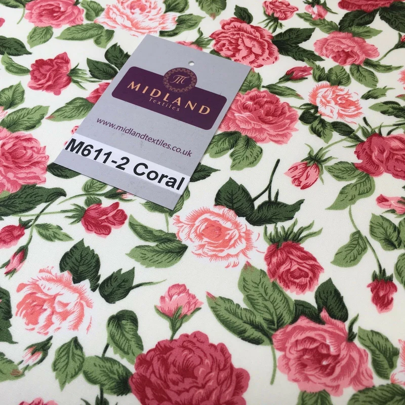 Vintage Victorian Rose Floral Cotton Fabric 111cm Wide M611